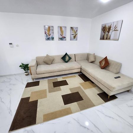 Elegant S1 Meuble Garde A Ariana -Tunis Lägenhet Exteriör bild